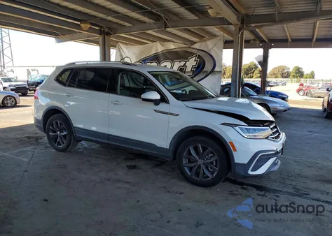 2022 Volkswagen Tiguan Se z USA, uszkodzony, nr VIN 3VV3B7AX3NM119520